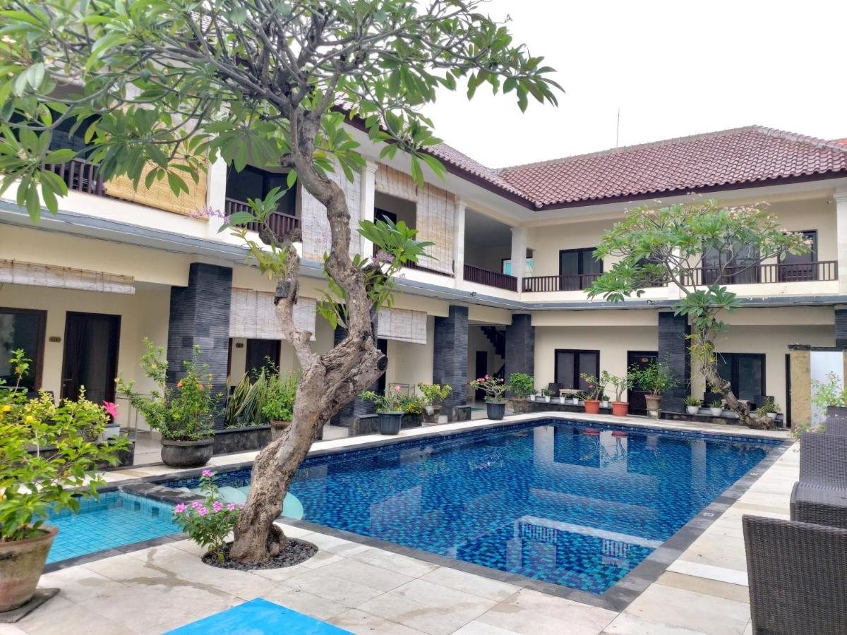 โรงแรมราดา บาหลี กูตา ภายนอก รูปภาพ