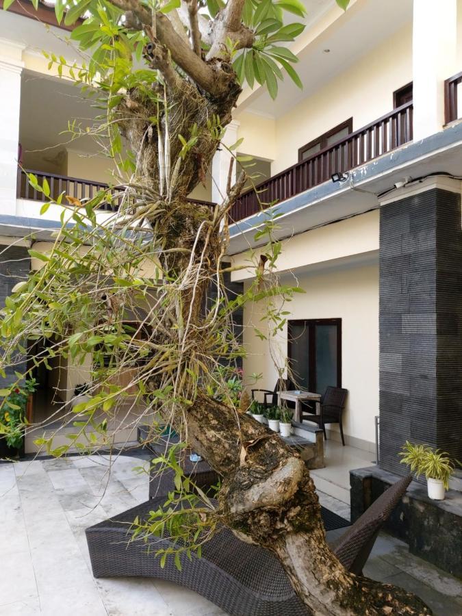 โรงแรมราดา บาหลี กูตา ภายนอก รูปภาพ